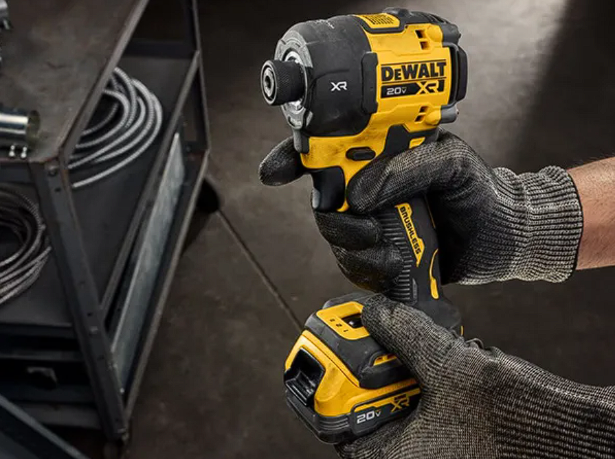 DCF870 oil impact driver